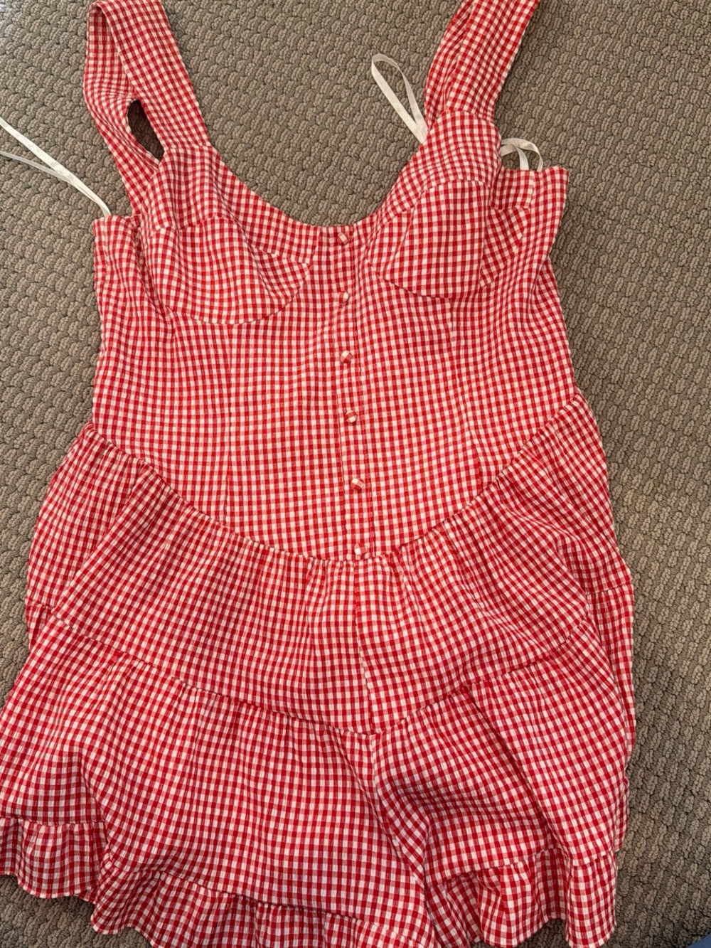 Red Gingham Tiered romper Gianni Bini size Large